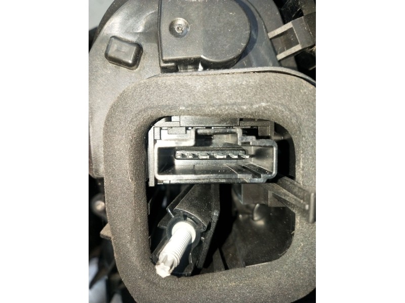 Recambio de piloto trasero izquierdo para citroën c4 ii (nc_) 1.2 thp 130 referencia OEM IAM 9687312180  