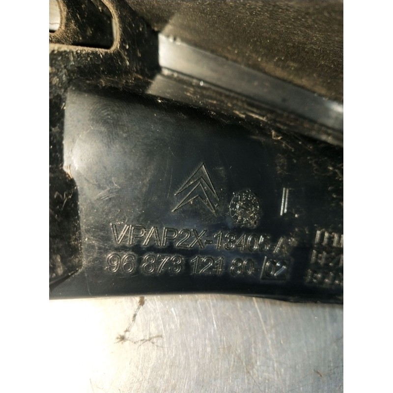 Recambio de piloto trasero izquierdo para citroën c4 ii (nc_) 1.2 thp 130 referencia OEM IAM 9687312180  