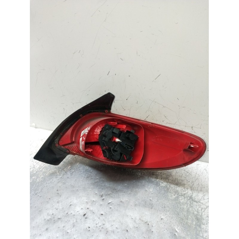 Recambio de piloto trasero izquierdo para peugeot 206+ (2l_, 2m_) 1.4 hdi eco 70 referencia OEM IAM   