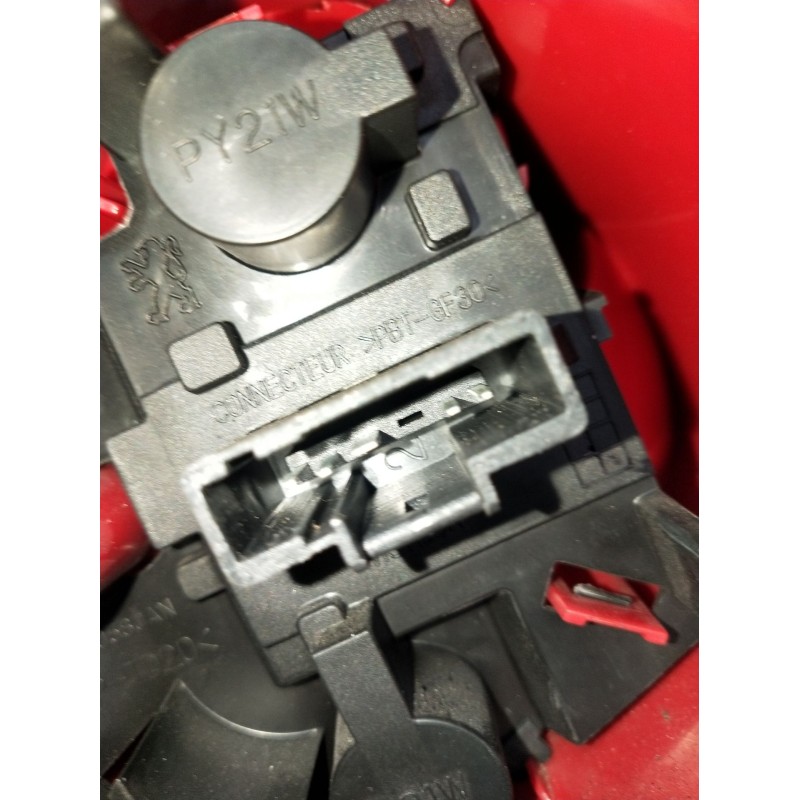 Recambio de piloto trasero izquierdo para peugeot 206+ (2l_, 2m_) 1.4 hdi eco 70 referencia OEM IAM   