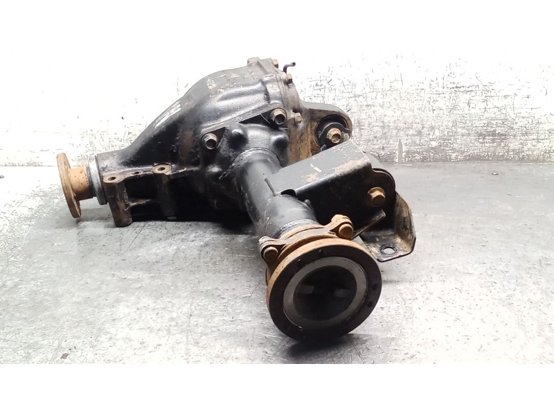 Recambio de diferencial delantero para nissan terrano ii (r20) 2.7 td 4wd referencia OEM IAM 38511G23007  