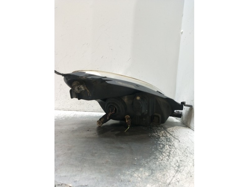 Recambio de faro izquierdo para citroën xsara picasso (n68) 1.6 hdi referencia OEM IAM 964957480  