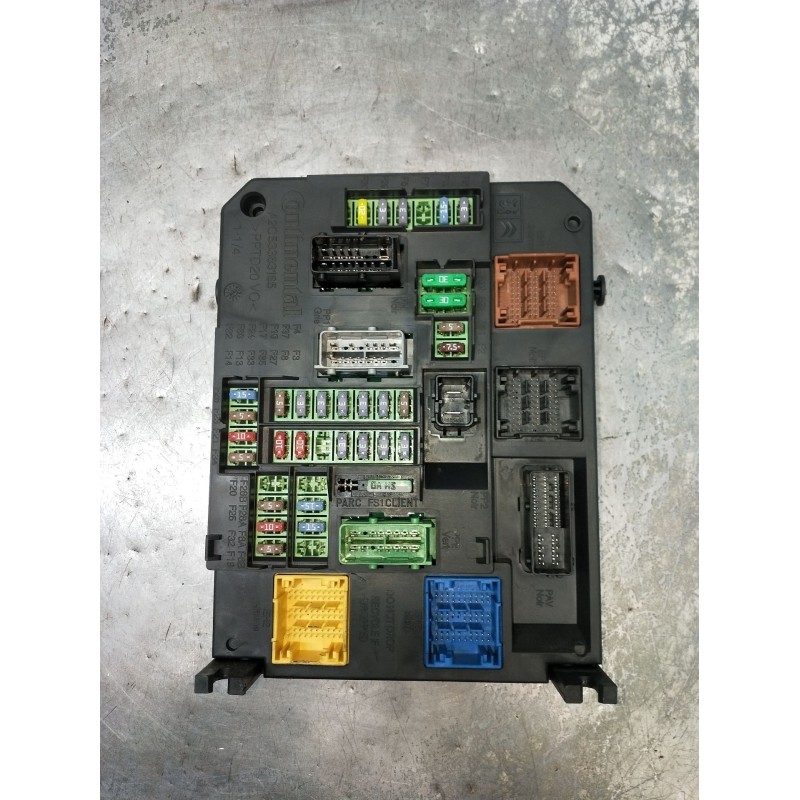 Recambio de caja reles / fusibles para citroën c4 ii (nc_) 1.2 thp 130 referencia OEM IAM 966554748000 S180121003 BSIQ0300