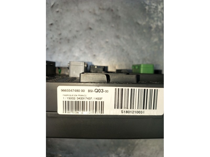 Recambio de caja reles / fusibles para citroën c4 ii (nc_) 1.2 thp 130 referencia OEM IAM 966554748000 S180121003 BSIQ0300