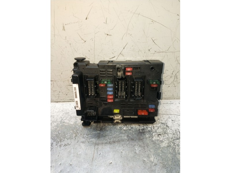 Recambio de caja reles / fusibles para peugeot 206+ (2l_, 2m_) 1.4 hdi eco 70 referencia OEM IAM 9657608880 10358633 BSMBI