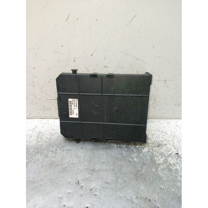 Recambio de caja reles / fusibles para citroën c4 grand picasso i (ua_) 2.0 hdi 138 referencia OEM IAM 966405908001 BSI04EVK0400