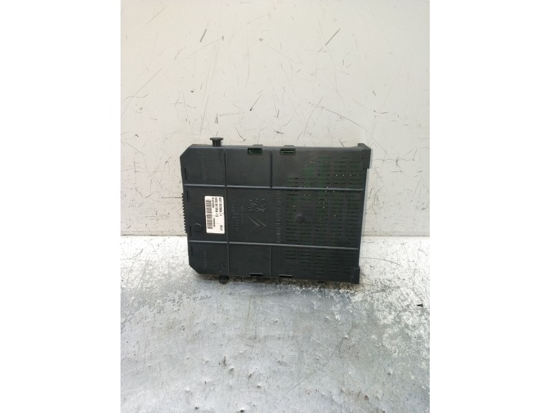 Recambio de caja reles / fusibles para citroën c4 grand picasso i (ua_) 2.0 hdi 138 referencia OEM IAM 966405908001 BSI04EVK0400