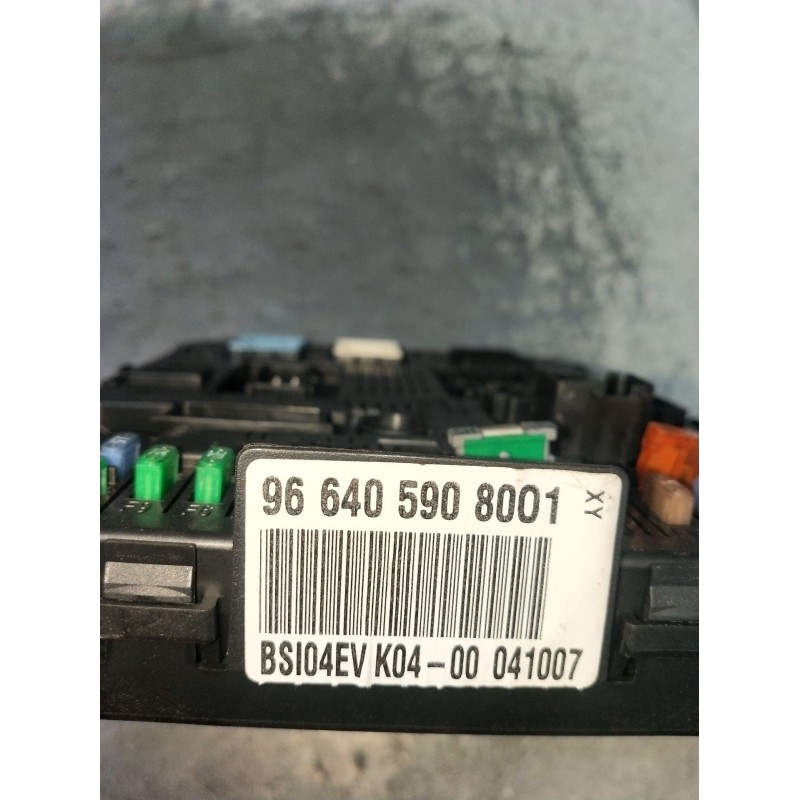 Recambio de caja reles / fusibles para citroën c4 grand picasso i (ua_) 2.0 hdi 138 referencia OEM IAM 966405908001 BSI04EVK0400