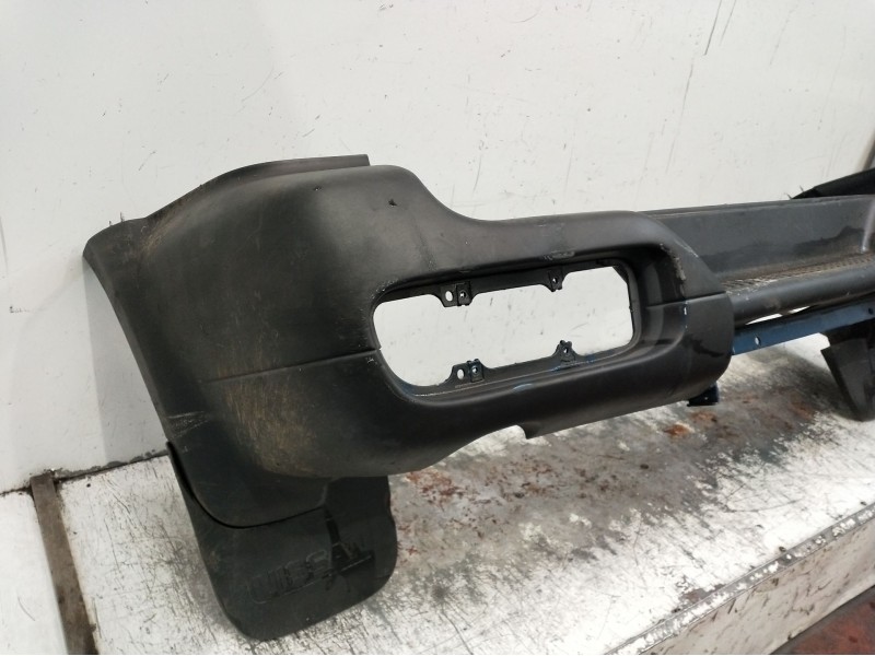 Recambio de paragolpes trasero para nissan terrano ii (r20) 2.7 td 4wd referencia OEM IAM   