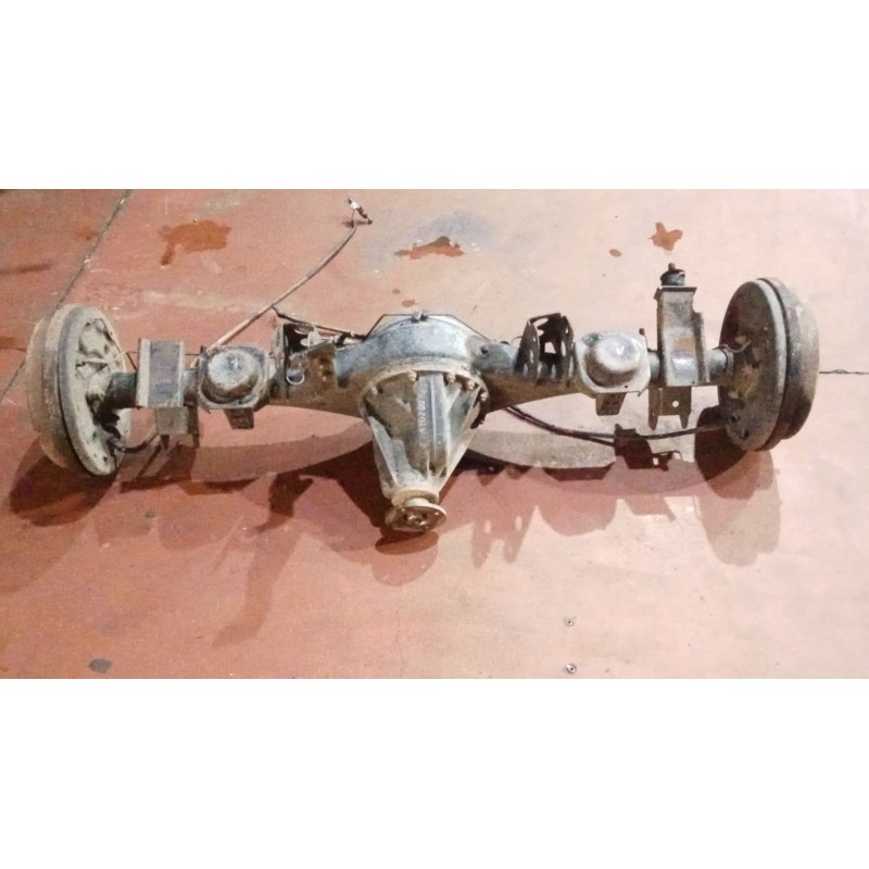 Recambio de puente trasero para nissan terrano ii (r20) 2.7 td 4wd referencia OEM IAM TAMBOR  
