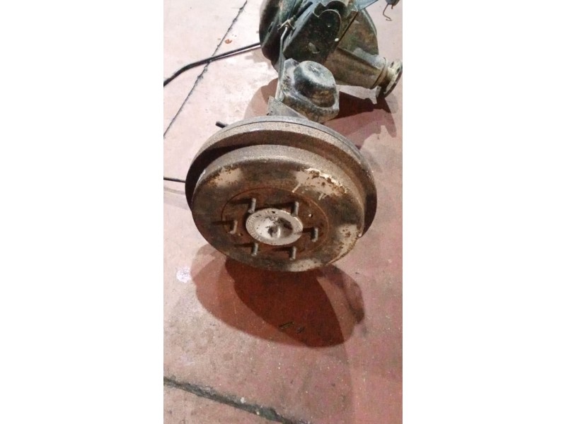 Recambio de puente trasero para nissan terrano ii (r20) 2.7 td 4wd referencia OEM IAM TAMBOR  