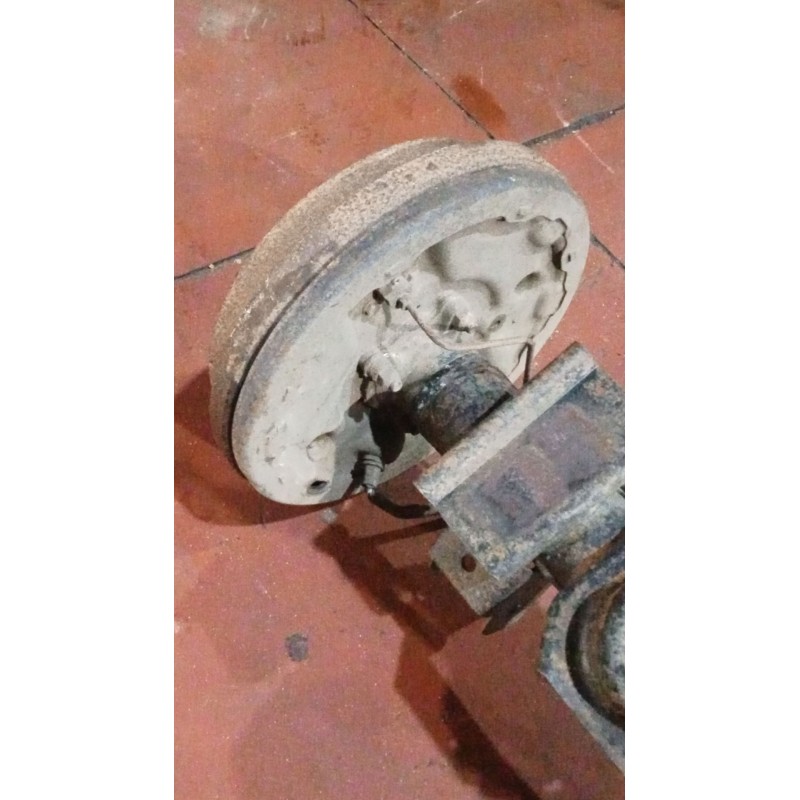 Recambio de puente trasero para nissan terrano ii (r20) 2.7 td 4wd referencia OEM IAM TAMBOR  