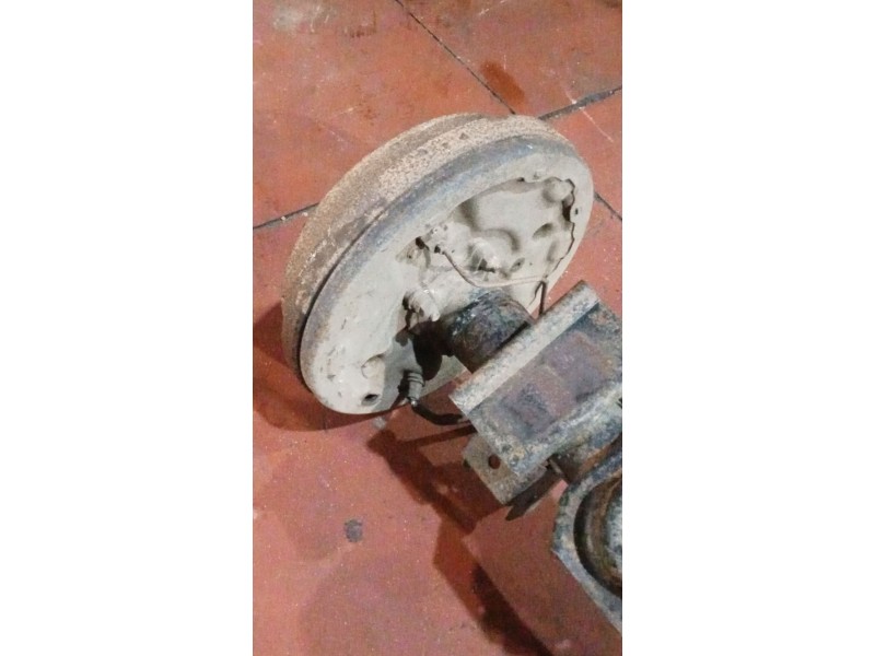 Recambio de puente trasero para nissan terrano ii (r20) 2.7 td 4wd referencia OEM IAM TAMBOR  