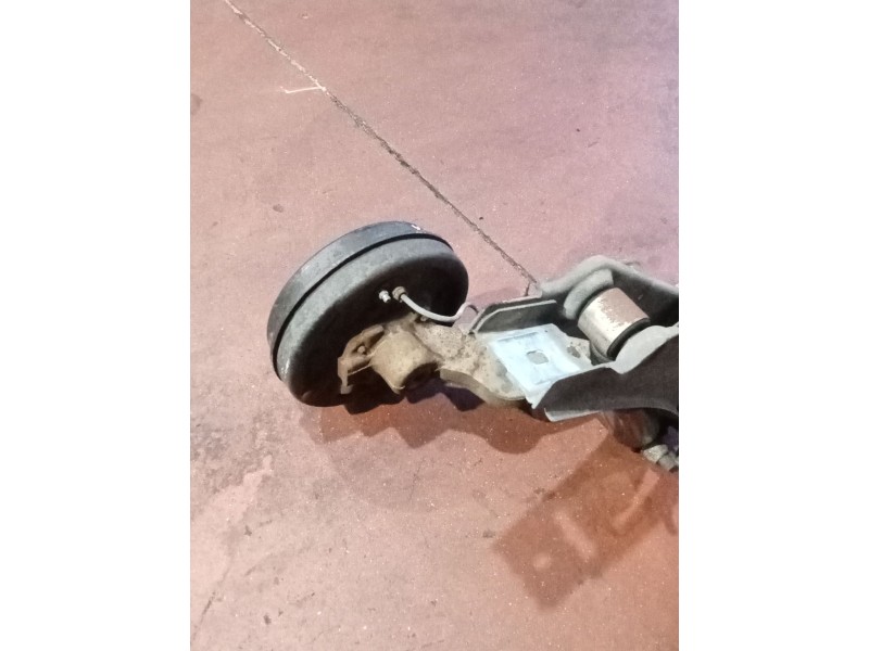 Recambio de puente trasero para peugeot 205 ii (20a/c) 1.7 diesel referencia OEM IAM TAMBOR  