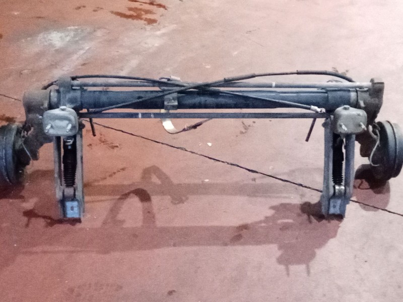 Recambio de puente trasero para peugeot 205 ii (20a/c) 1.7 diesel referencia OEM IAM TAMBOR  