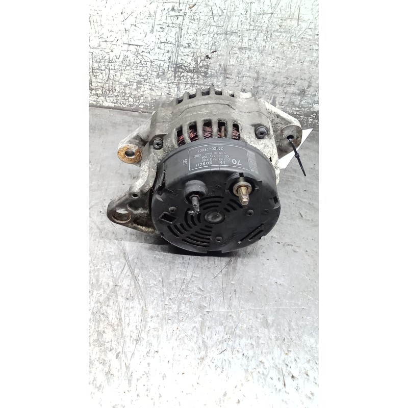 Recambio de alternador para nissan terrano ii (r20) 2.7 tdi 4wd referencia OEM IAM 0123310051 231007F001 70A