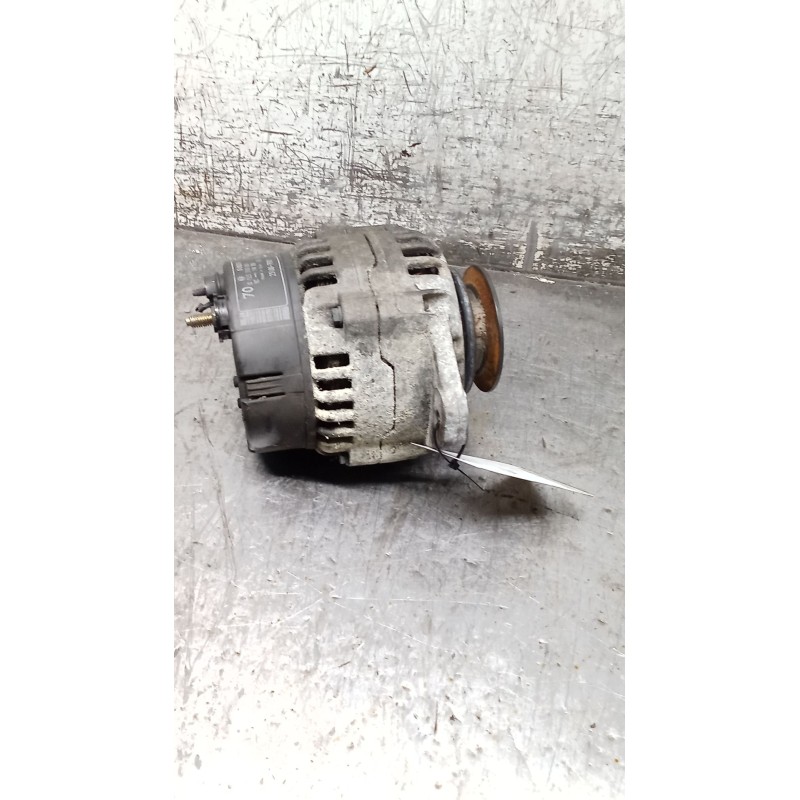 Recambio de alternador para nissan terrano ii (r20) 2.7 tdi 4wd referencia OEM IAM 0123310051 231007F001 70A