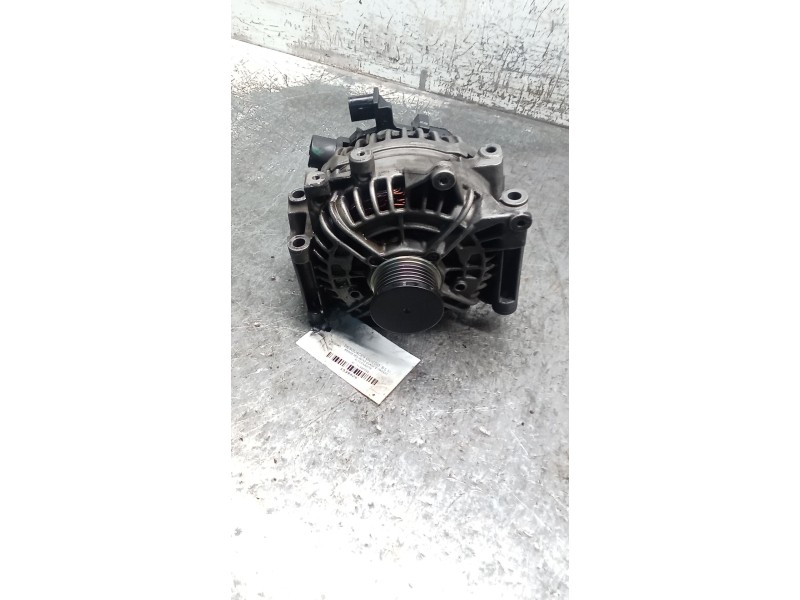 Recambio de alternador para mercedes-benz clase e (w211) e 220 cdi (211.006) referencia OEM IAM A0131540002 0124625014 200A