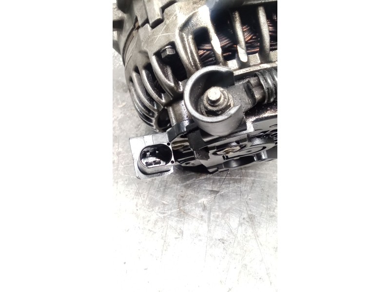 Recambio de alternador para mercedes-benz clase e (w211) e 220 cdi (211.006) referencia OEM IAM A0131540002 0124625014 200A