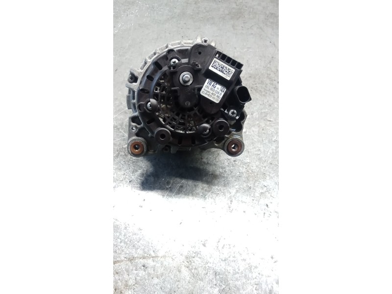Recambio de alternador para audi a3 sportback (8ya, 8yf) 35 tdi referencia OEM IAM 05L903026B  
