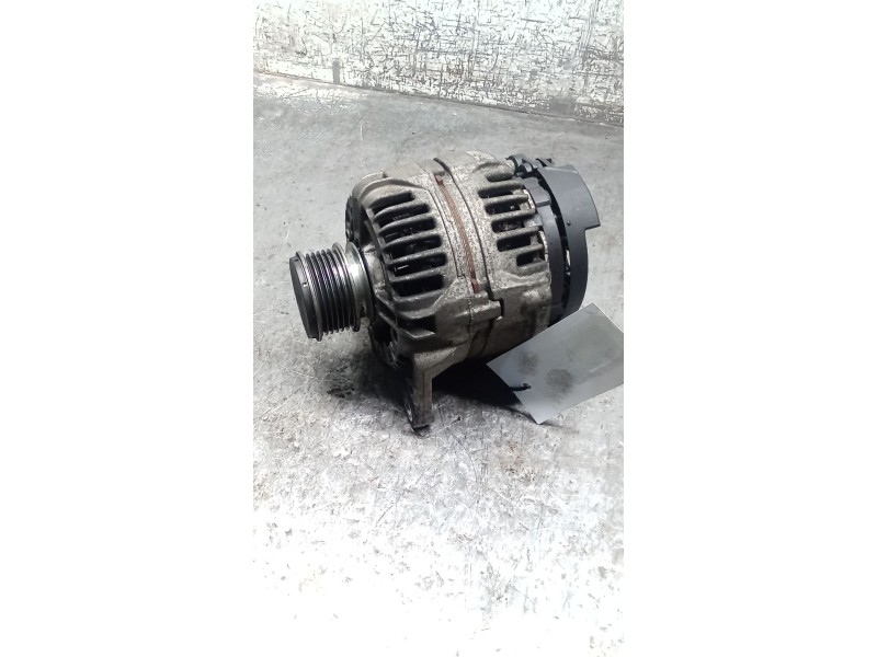 Recambio de alternador para seat cordoba (6k1, 6k2) 1.9 tdi referencia OEM IAM 038903023K  70A