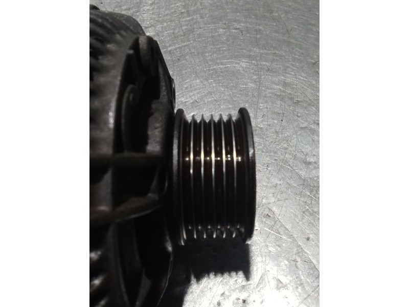 Recambio de alternador para nissan micra ii (k11) 1.3 i 16v referencia OEM IAM 2310054B61  65A