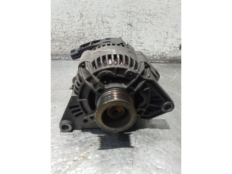 Recambio de alternador para nissan micra ii (k11) 1.3 i 16v referencia OEM IAM 2310054B61  65A