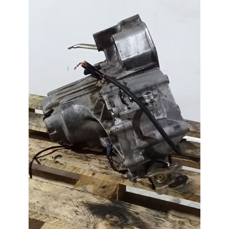 Recambio de caja cambios para nissan micra ii (k11) 1.3 i 16v referencia OEM IAM 9717954 pr 5v 