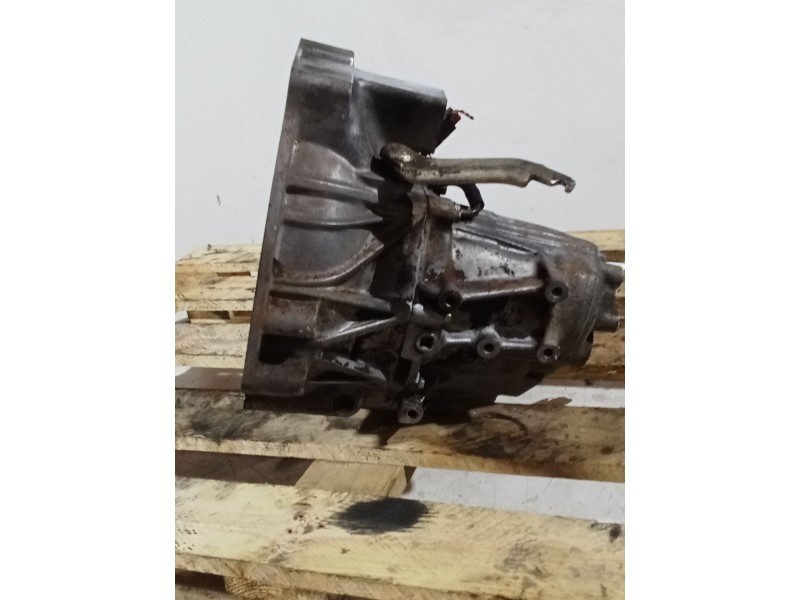 Recambio de caja cambios para nissan micra ii (k11) 1.3 i 16v referencia OEM IAM 9717954 pr 5v 