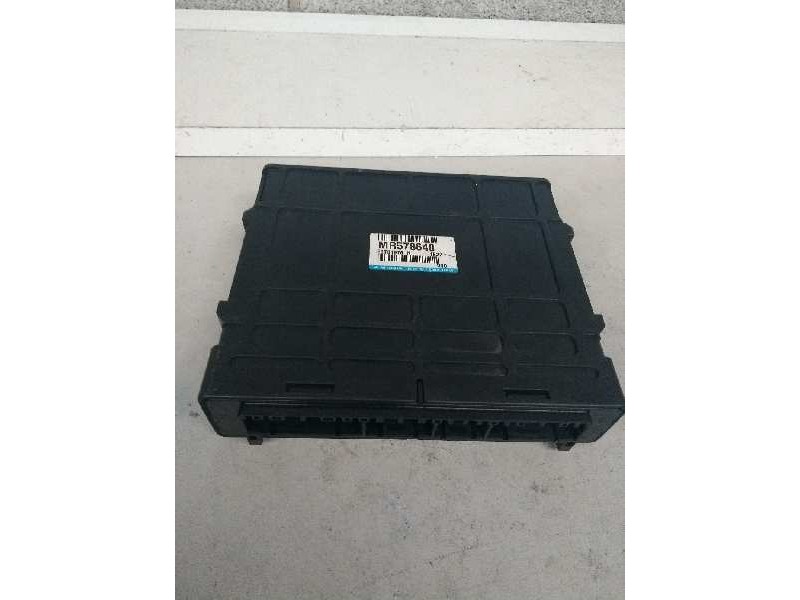 Recambio de centralita motor uce para mitsubishi colt (cj0) 1.6 cat referencia OEM IAM MR578640 E6T31976H 