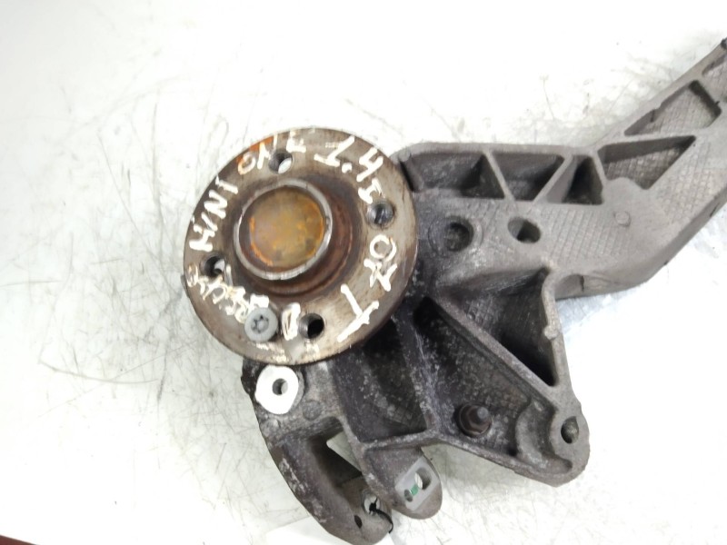 Recambio de mangueta trasera derecha para bmw mini (r56) 1.4 16v cat referencia OEM IAM   