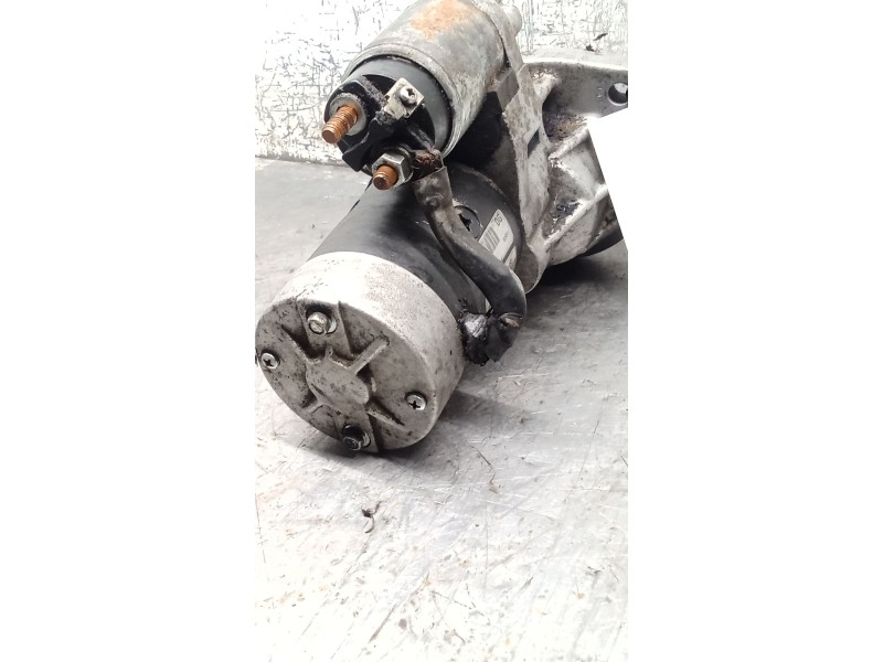 Recambio de motor arranque para nissan terrano ii (r20) 2.7 tdi 4wd referencia OEM IAM 670718  