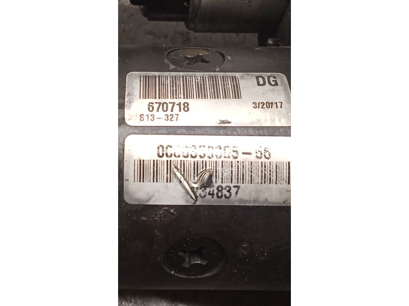 Recambio de motor arranque para nissan terrano ii (r20) 2.7 tdi 4wd referencia OEM IAM 670718  