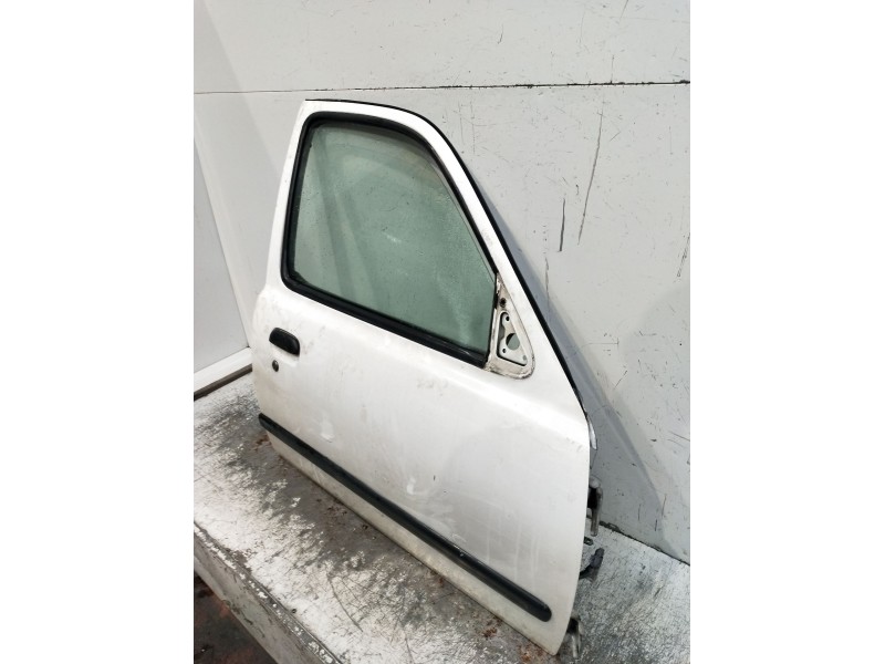Recambio de puerta delantera derecha para nissan micra ii (k11) 1.3 i 16v referencia OEM IAM  5P 