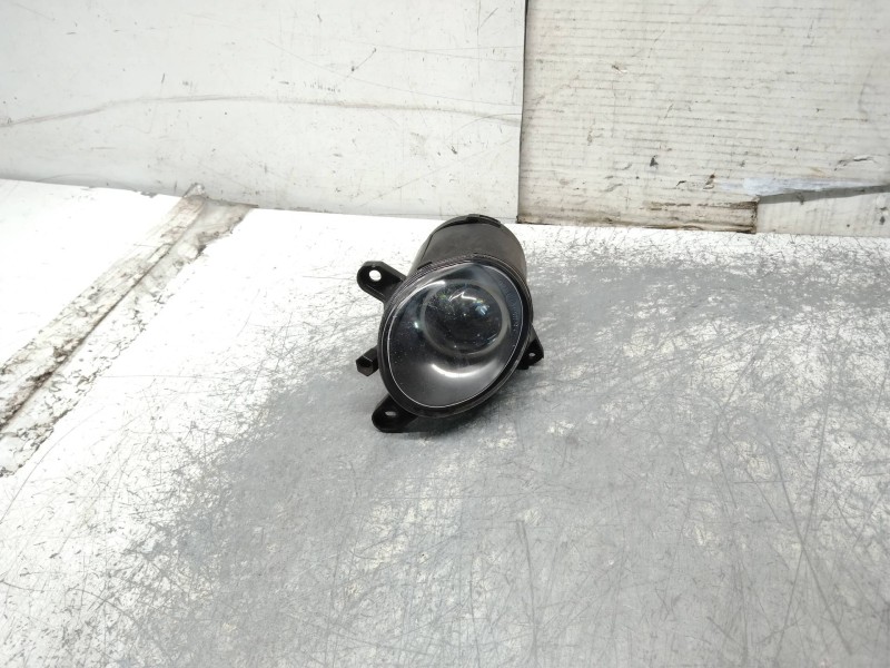 Recambio de faro antiniebla derecho para volkswagen passat berlina (3b3) edition referencia OEM IAM 3B7941700A  