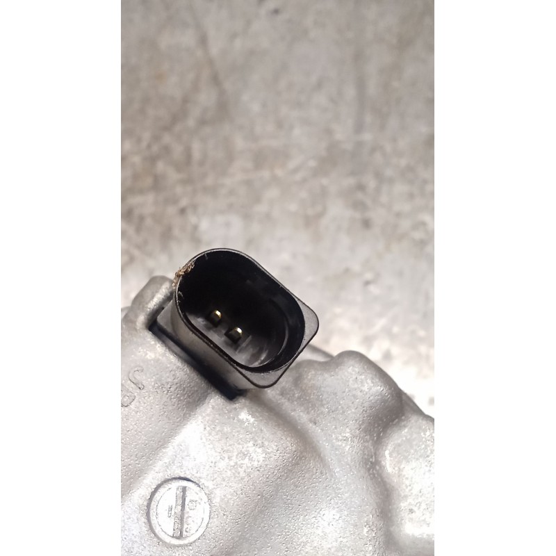 Recambio de compresor aire acondicionado para audi a3 sportback (8ya, 8yf) 35 tdi referencia OEM IAM 3Q0816803D  