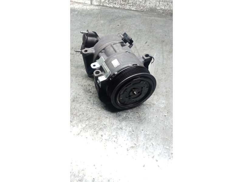 Recambio de compresor aire acondicionado para citroën c4 ii (nc_) 1.2 thp 130 referencia OEM IAM 9802875780 9801764380 