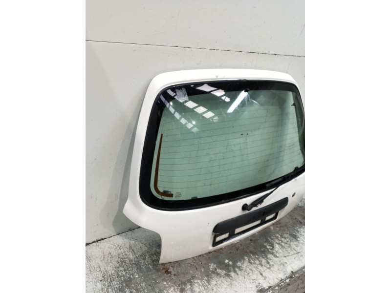 Recambio de porton trasero para nissan micra ii (k11) 1.3 i 16v referencia OEM IAM  5P 