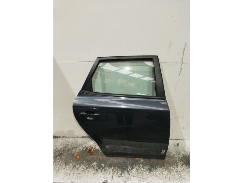 Recambio de puerta trasera derecha para kia cee´d sporty wagon ex referencia OEM IAM  5P RANCHERA 