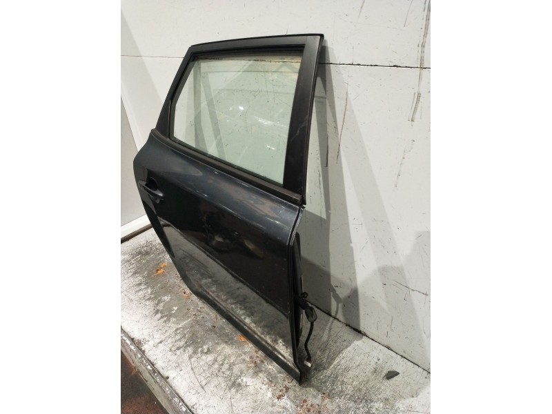 Recambio de puerta trasera derecha para kia cee´d sporty wagon ex referencia OEM IAM  5P RANCHERA 