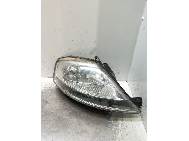 Recambio de faro derecho para citroën c3 i (fc_, fn_) 1.1 i referencia OEM IAM 9682672980  