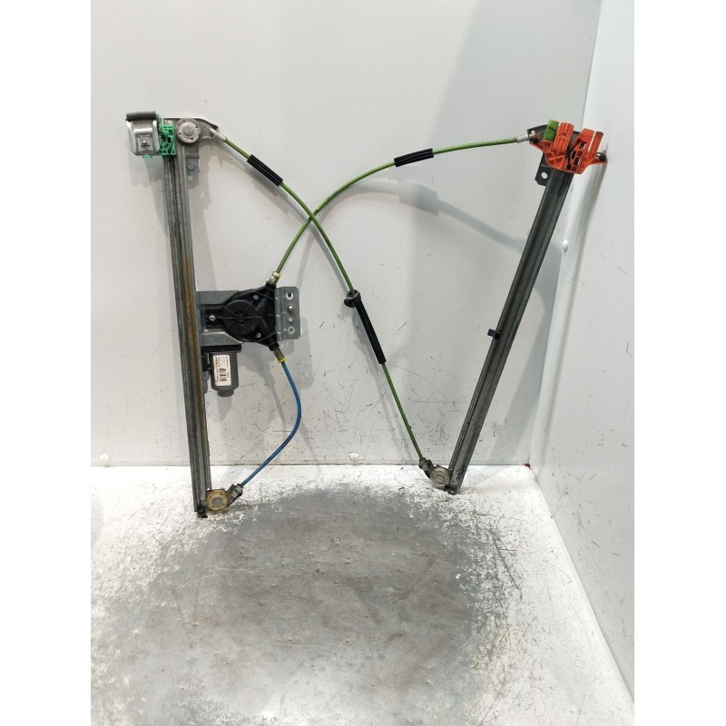 Recambio de elevalunas delantero izquierdo para citroën jumpy ii furgoneta 1.6 hdi 90 16v referencia OEM IAM  3P 