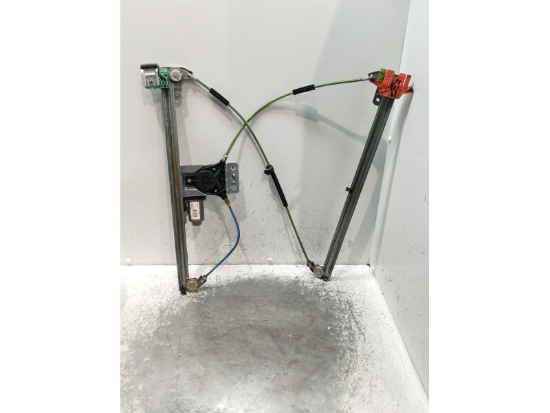 Recambio de elevalunas delantero izquierdo para citroën jumpy ii furgoneta 1.6 hdi 90 16v referencia OEM IAM  3P 