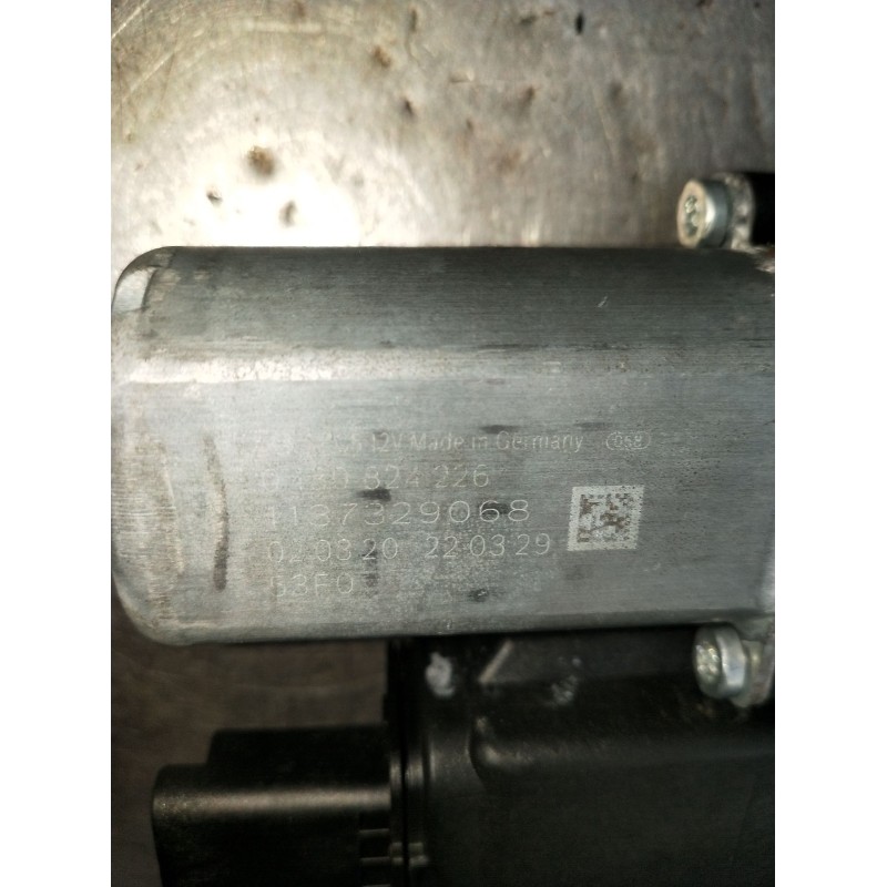 Recambio de elevalunas delantero derecho para peugeot 3008 ii suv (mc_, mr_, mj_, m4_) 1.5 bluehdi 130 referencia OEM IAM 013082