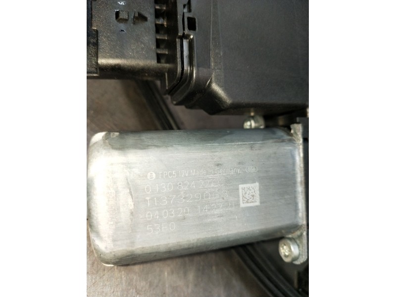 Recambio de elevalunas delantero izquierdo para peugeot 3008 ii suv (mc_, mr_, mj_, m4_) 1.5 bluehdi 130 referencia OEM IAM 0130