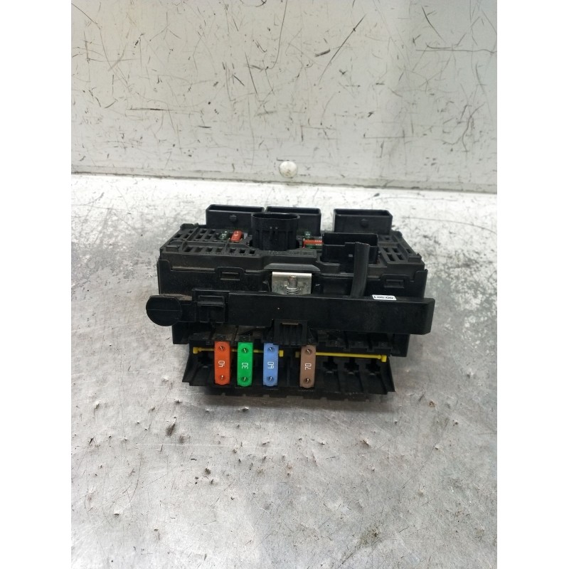 Recambio de caja reles / fusibles para citroën jumpy ii furgoneta 1.6 hdi 90 16v referencia OEM IAM 9661682880 BSML0500 S1189830