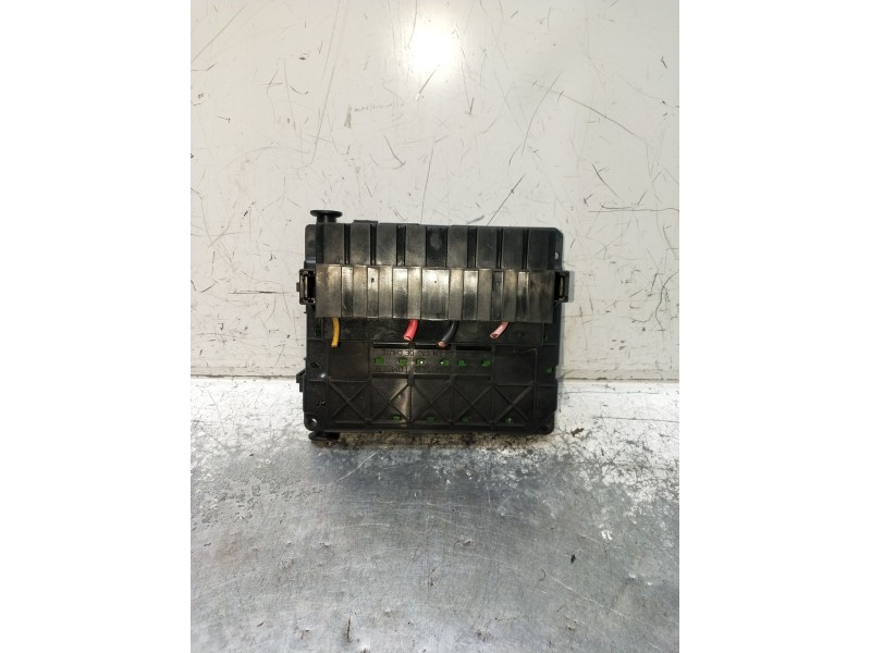 Recambio de caja reles / fusibles para peugeot 206 hatchback (2a/c) 1.9 d referencia OEM IAM 9636079380  
