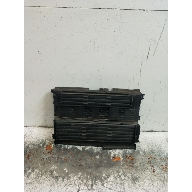Recambio de rejilla aireadora para peugeot 3008 ii suv (mc_, mr_, mj_, m4_) 1.5 bluehdi 130 referencia OEM IAM   