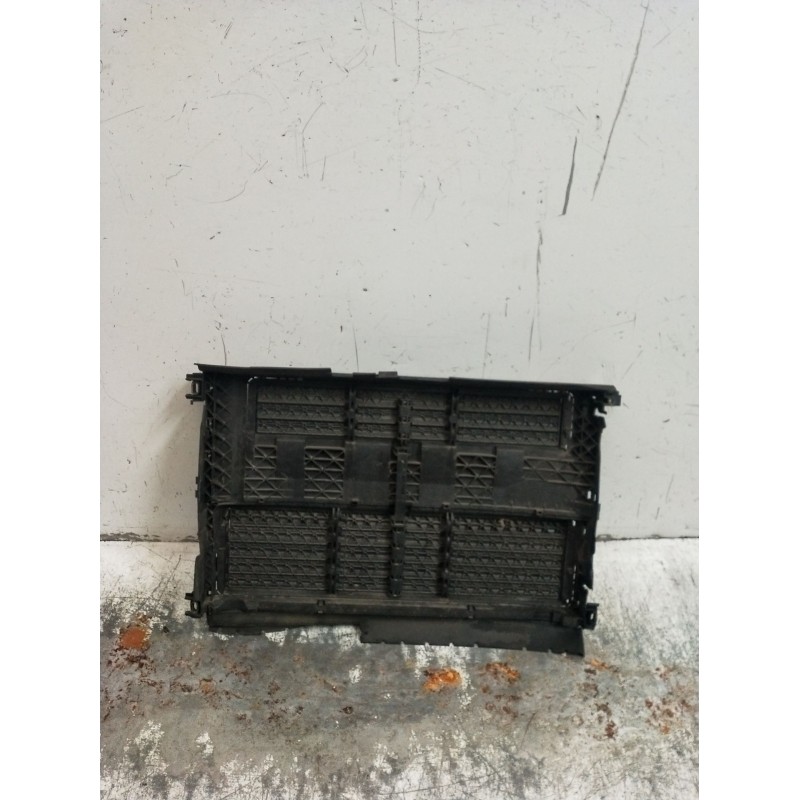 Recambio de rejilla aireadora para peugeot 3008 ii suv (mc_, mr_, mj_, m4_) 1.5 bluehdi 130 referencia OEM IAM   