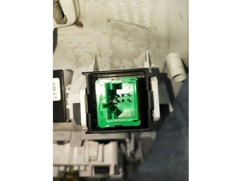Recambio de luz interior para peugeot 3008 ii suv (mc_, mr_, mj_, m4_) 1.5 bluehdi 130 referencia OEM IAM 9825946880 BR220120231